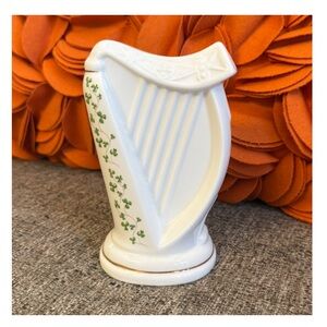 Trellis Shamrock Giftware by ROYAL TARA 7" Harp Handmade in Ireland